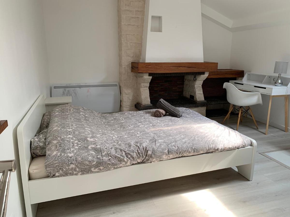 Studio 21M2 Equipe Et Meuble Centre Ville Massy Massy  Esterno foto